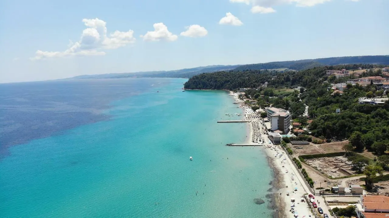 Anastasia Eleni Kallithea  Kallithea (Chalkidiki)